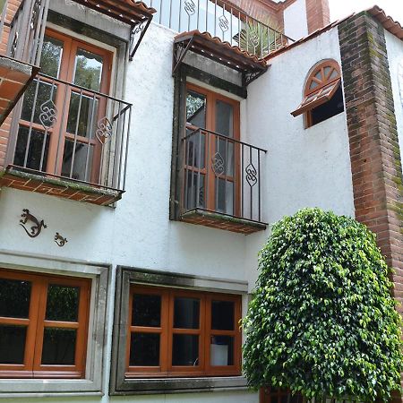 Отель Casa Coyoacan Мехико Экстерьер фото